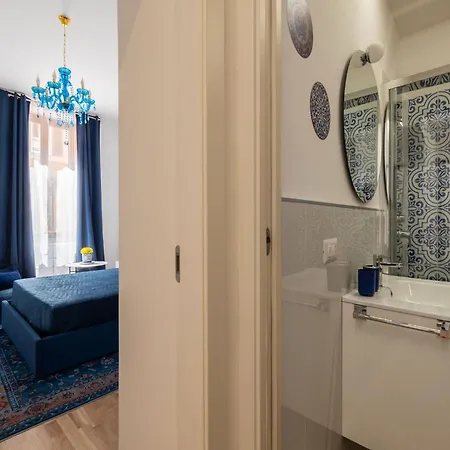 Guesthost - Termini Comfy Blue Apartmán *